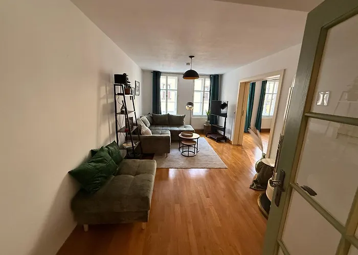 Zum Leoparden Im Herzen Von - Ueber 100qm דירה